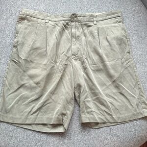 Men’s Tommy Bahama shorts